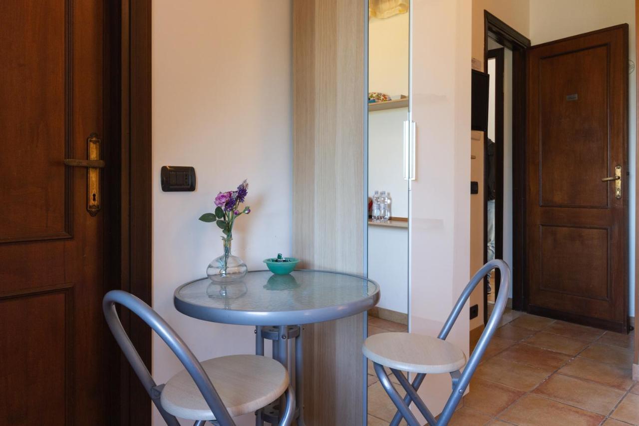 La Finestra Di Umberto Vicino Al Centro Con Parcheggio Privato Bed & Breakfast Viterbo Eksteriør bilde