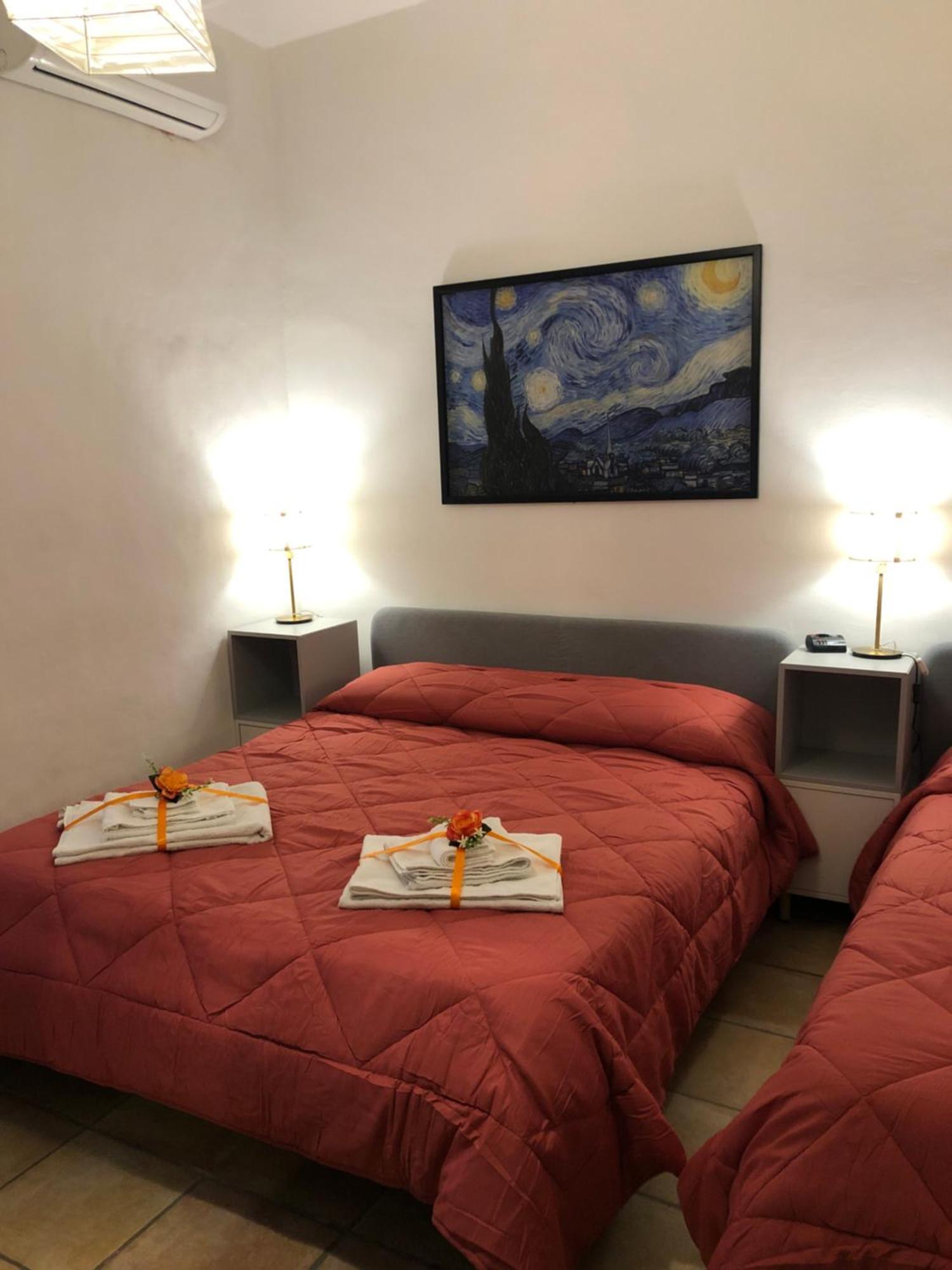 La Finestra Di Umberto Vicino Al Centro Con Parcheggio Privato Bed & Breakfast Viterbo Eksteriør bilde
